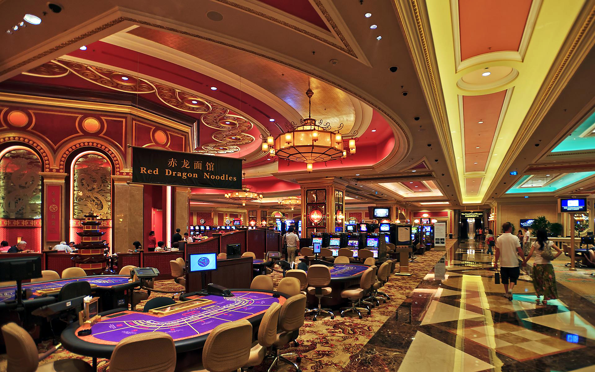 Slots Kazanma Rehberi: Popüler Slot Oyunları ve Stratejiler